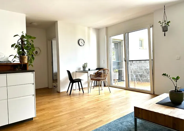 2-zimmer In Oberlaa Mit Privatem Tiefgaragen Platz