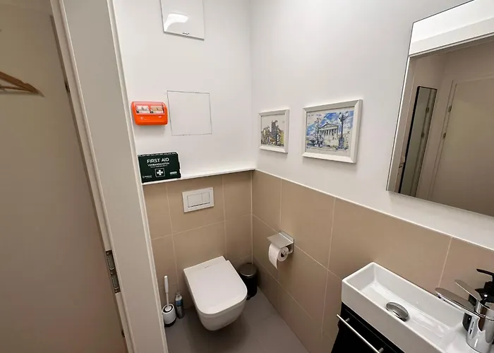 2-zimmer In Oberlaa Mit Privatem Tiefgaragen Platz