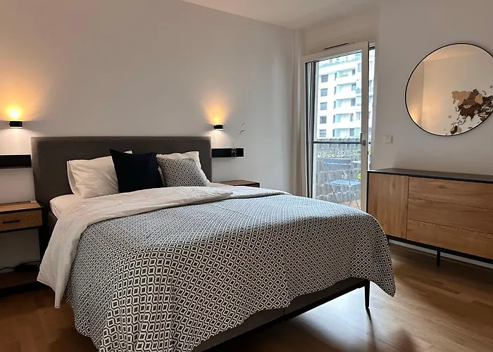 דירה 2-zimmer In Oberlaa Mit Privatem Tiefgaragen Platz וינה