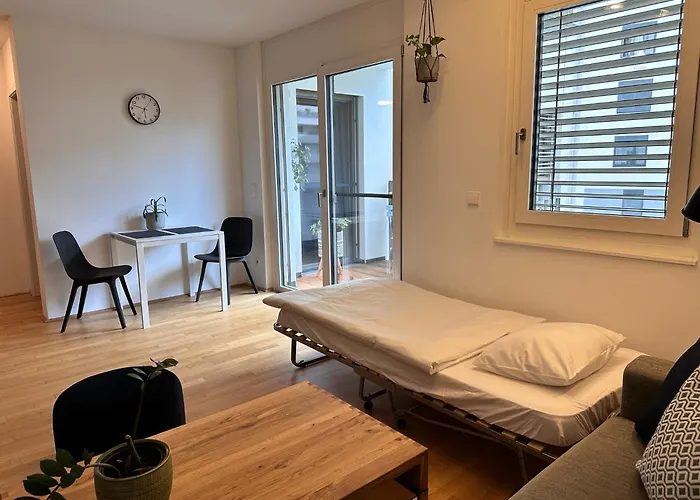 דירה 2-zimmer In Oberlaa Mit Privatem Tiefgaragen Platz וינה